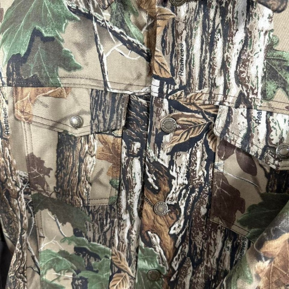 Wrangler Men's M Vintage Denim RealTree Camo Hunting Trucker Jean Jacket outdoor - Picture 6 of 8